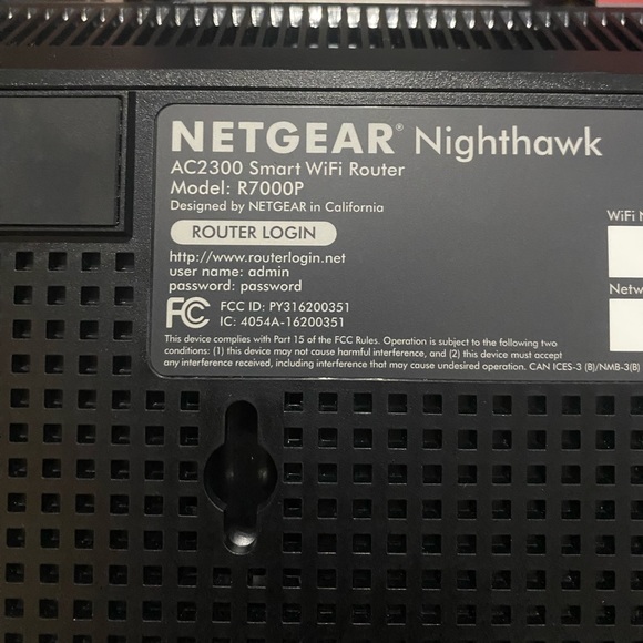 NETGEAR Nighthawk AC2300 Smart Wifi Router, Model R7000P - Picture 2 of 2
